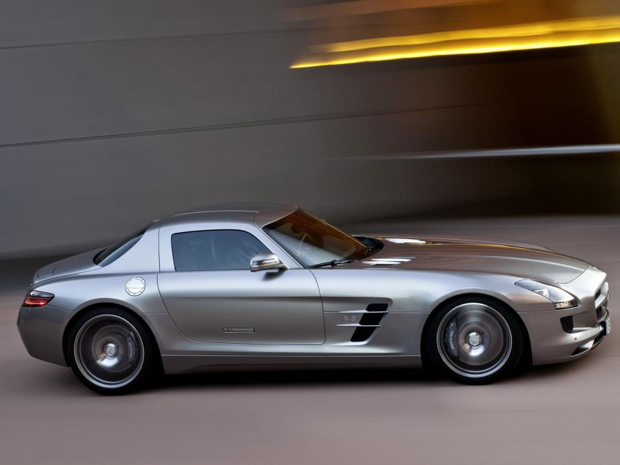  Mercedes-Benz SLS AMG 2010 года  (фото 499 из 526)
